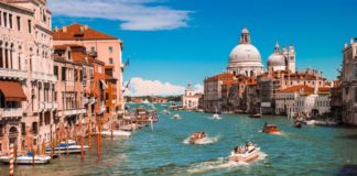 Venice virtual proposal destination backdrop